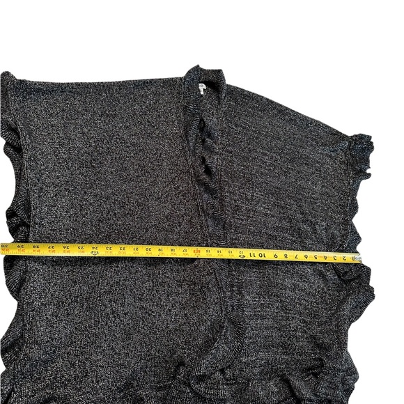 Just Jamie Black & Silver Metallic Ruffled Waterfall Open Arm Shawl Cardigan OS - Picture 11 of 13